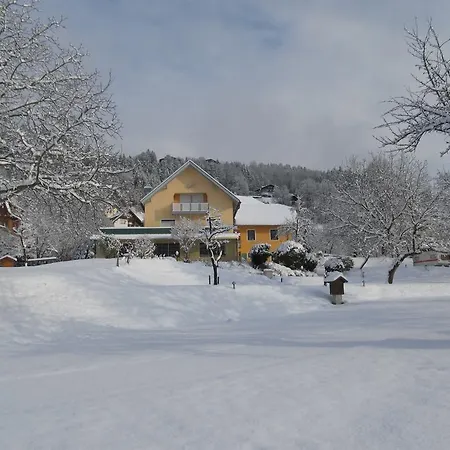 Landhaus Neubauer * Millstatt