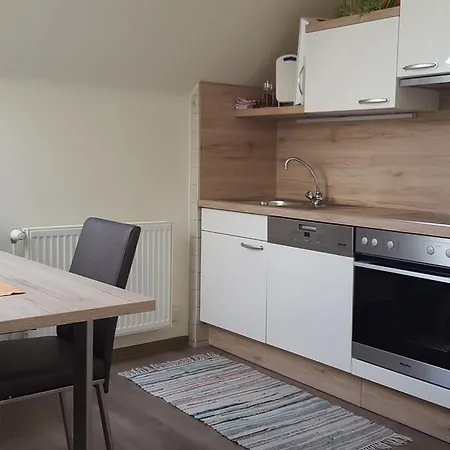 Landhaus Neubauer Apartment Millstatt